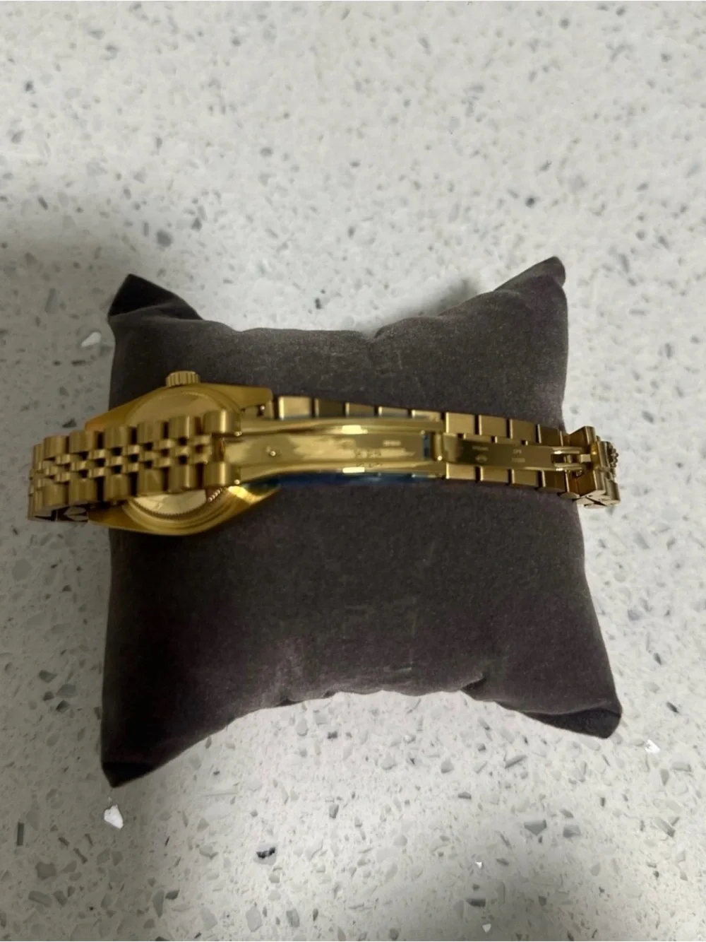 Sapphire Gold-Tone Women's Watch - Elegant Bracelet Style